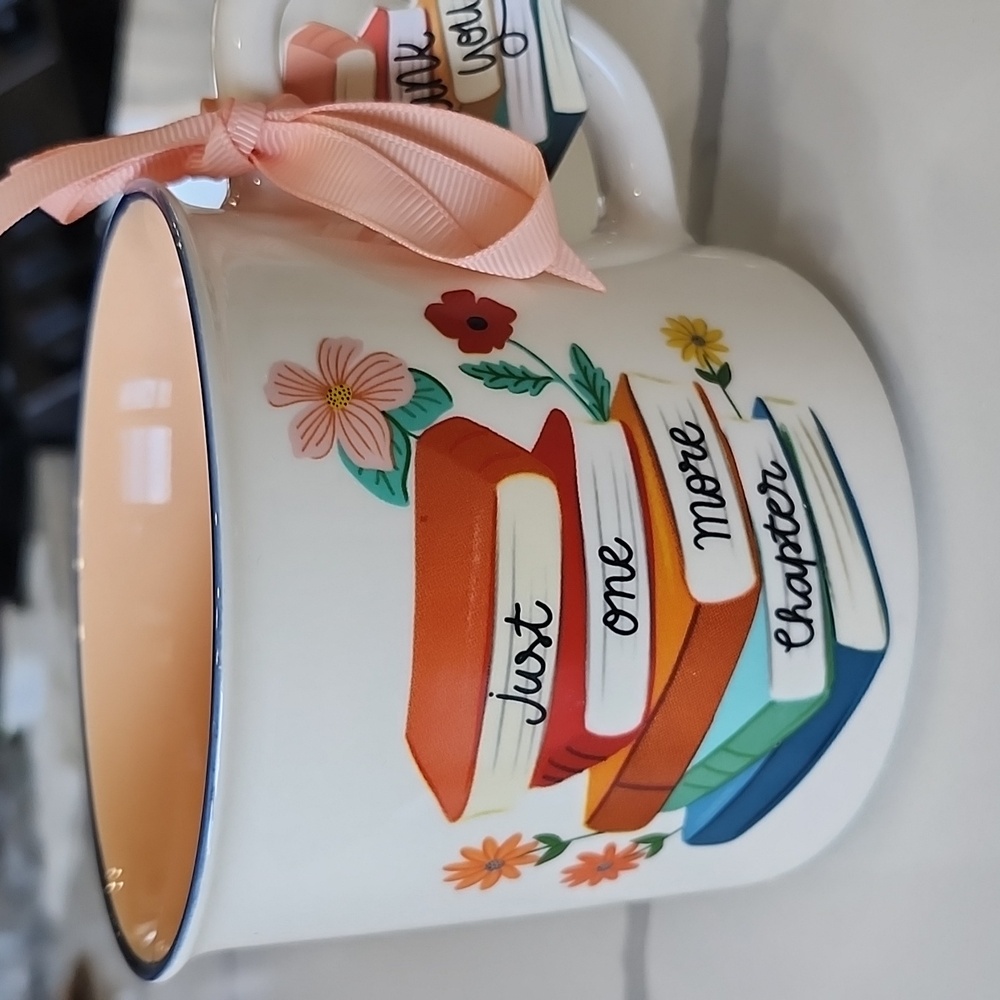 Charming Book Lover's Mug with Peach Ribbon - Picture 2 of 7